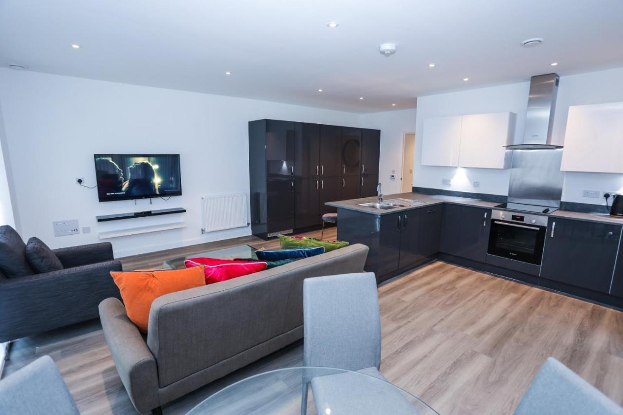 Lovely 2 Bed Apartment With Parking Londres Extérieur photo